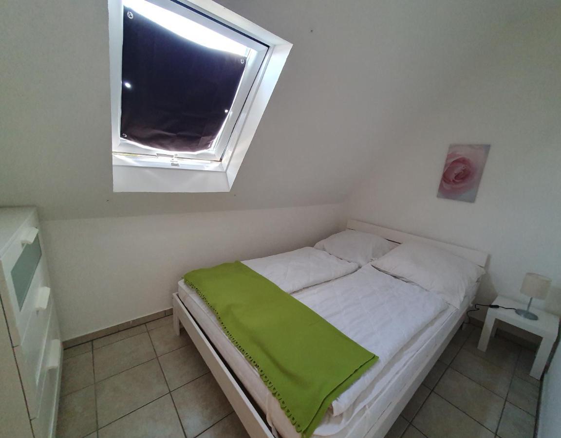 Ferienwohnung Luisa Im Haus Maarten Cuxhaven Exterior foto